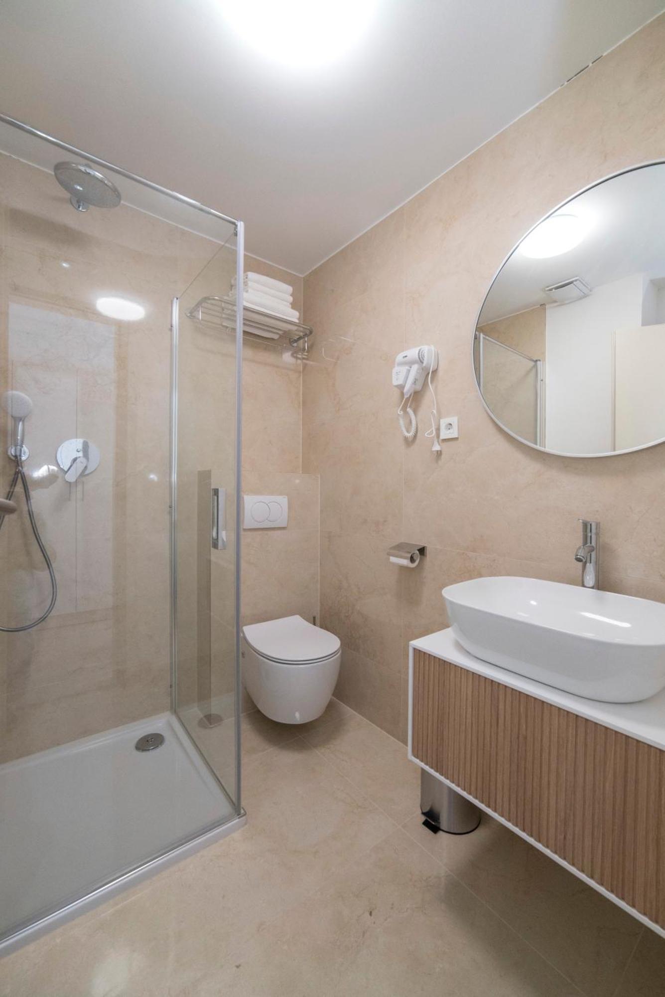 Apartments Pamer, 4Th Floor, No Elevator ザグレブ エクステリア 写真
