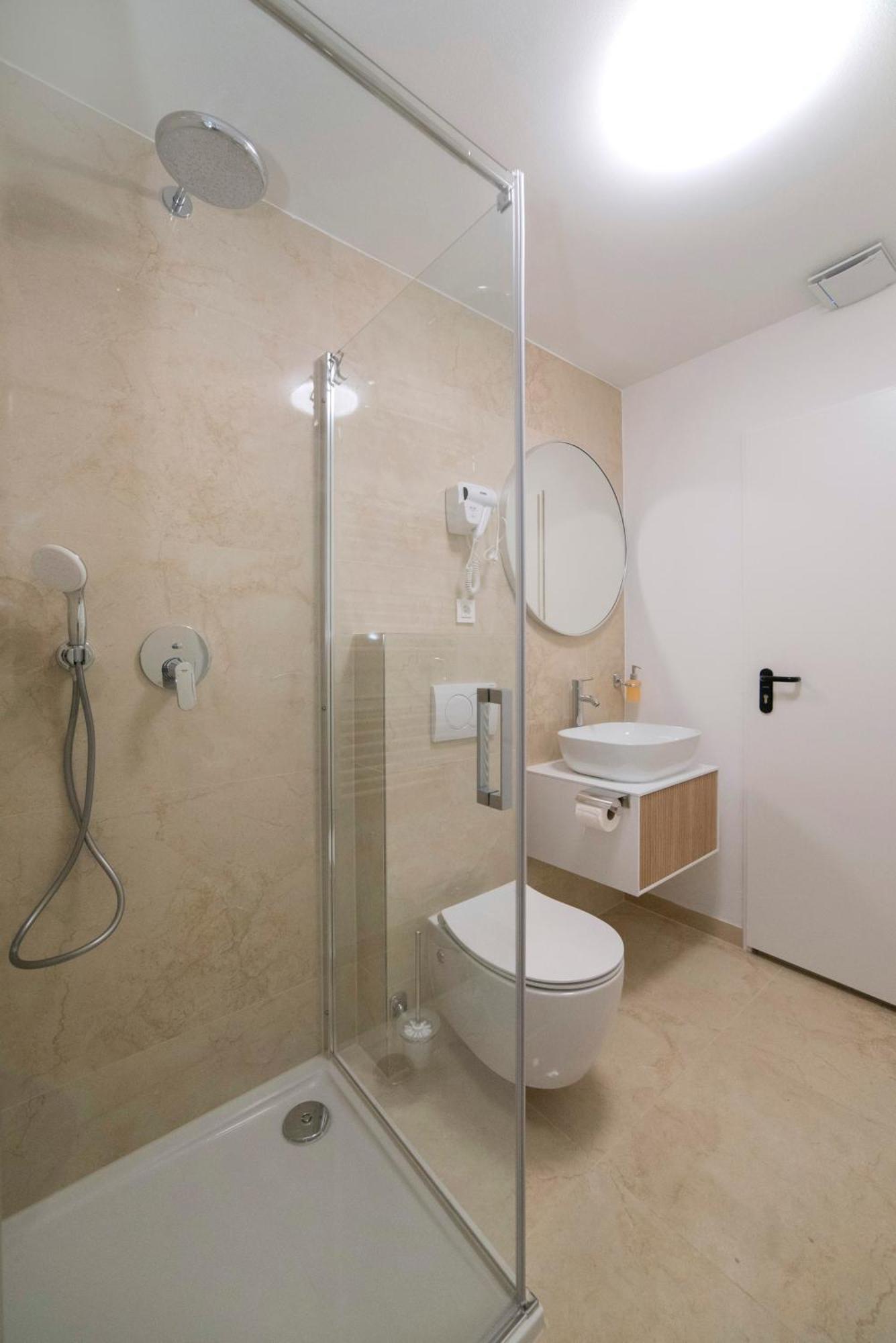 Apartments Pamer, 4Th Floor, No Elevator ザグレブ エクステリア 写真